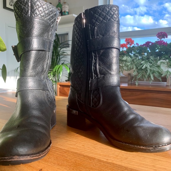 SOLD. * Vince Camuto Welton Biker boot sz 8 - Picture 2 of 10